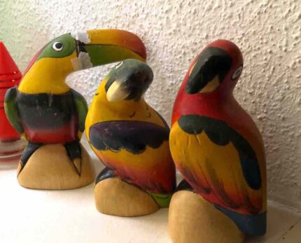 3 Wood Parrots Hand Paint